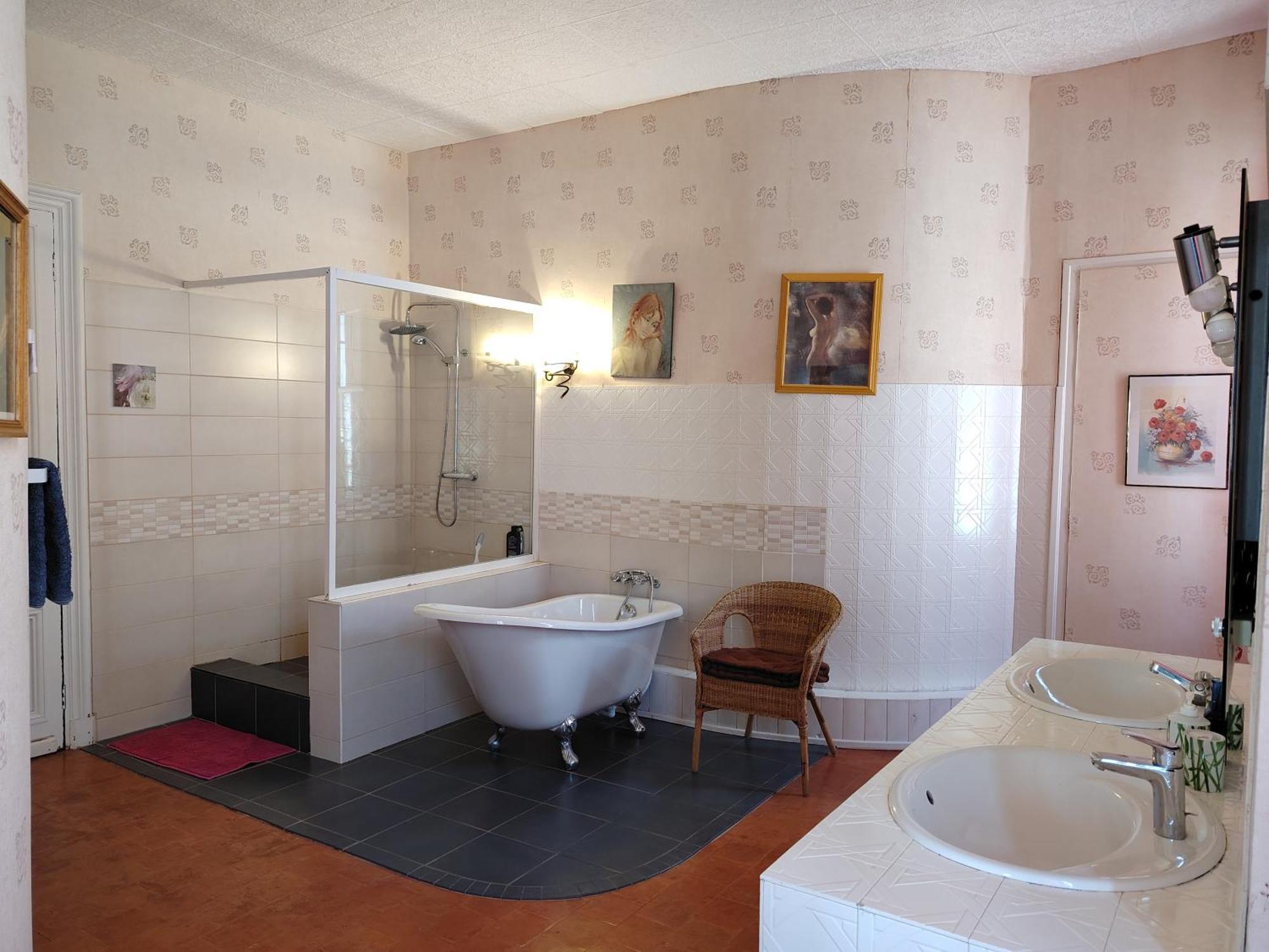 Bed and Breakfast Les Volets Bleus Sallèles-dʼAude Exteriér fotografie
